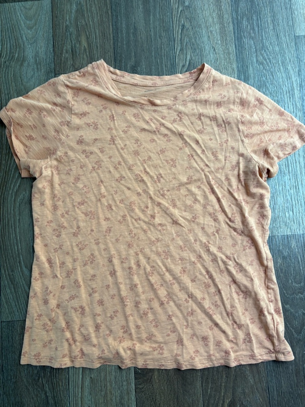 Women's Soft Orange Short Sleeve Floral Tee